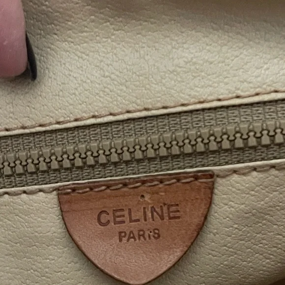 Celine Clutch – Cognac & Beige Signature Pattern - Picture 12 of 13